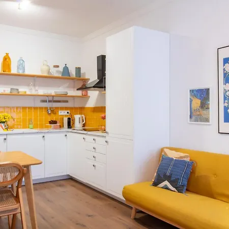 Campinho 1t - Stylish 1br By Lovelystay