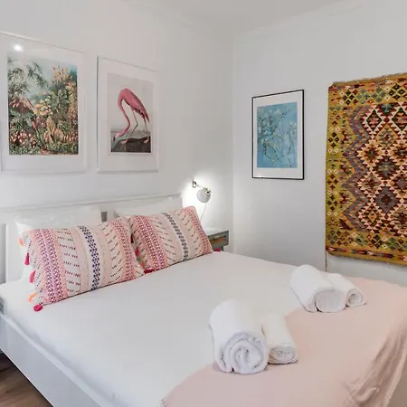 Campinho 1t - Stylish 1br By Lovelystay