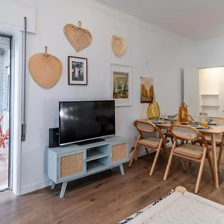 Apartment Campinho 1t - Stylish 1br By Lovelystay