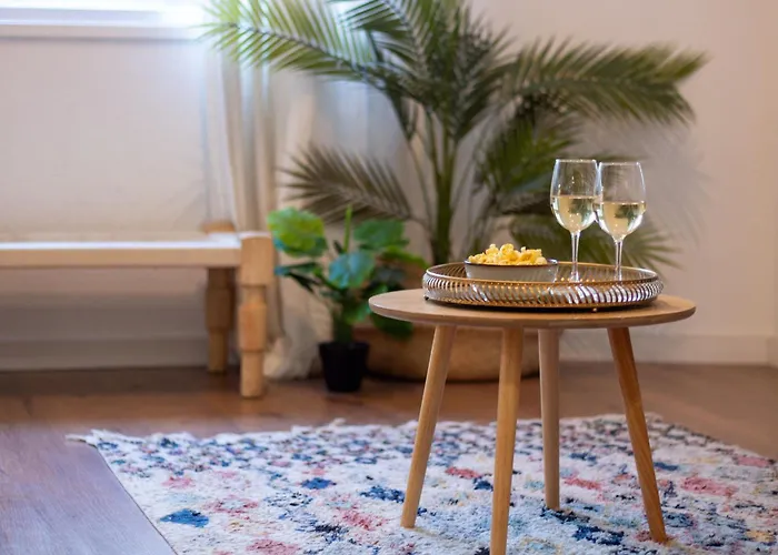 Campinho 1t - Stylish 1br By Lovelystay